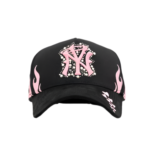 31 Hats NY Pearls in Love Box