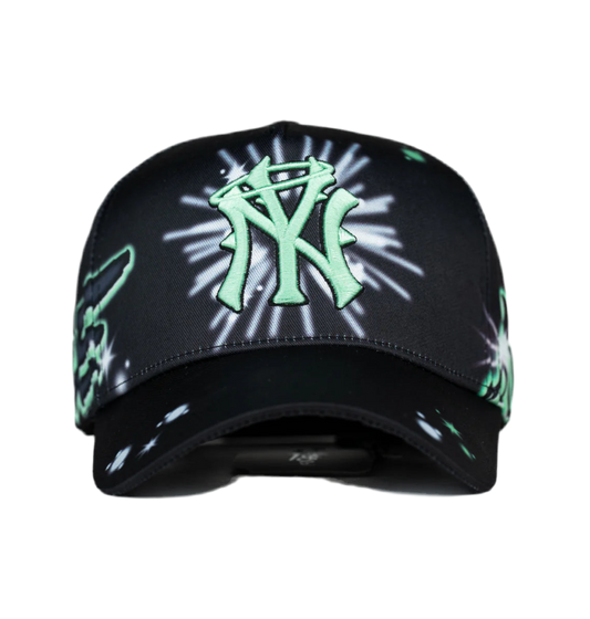 31 Hats Graffiti